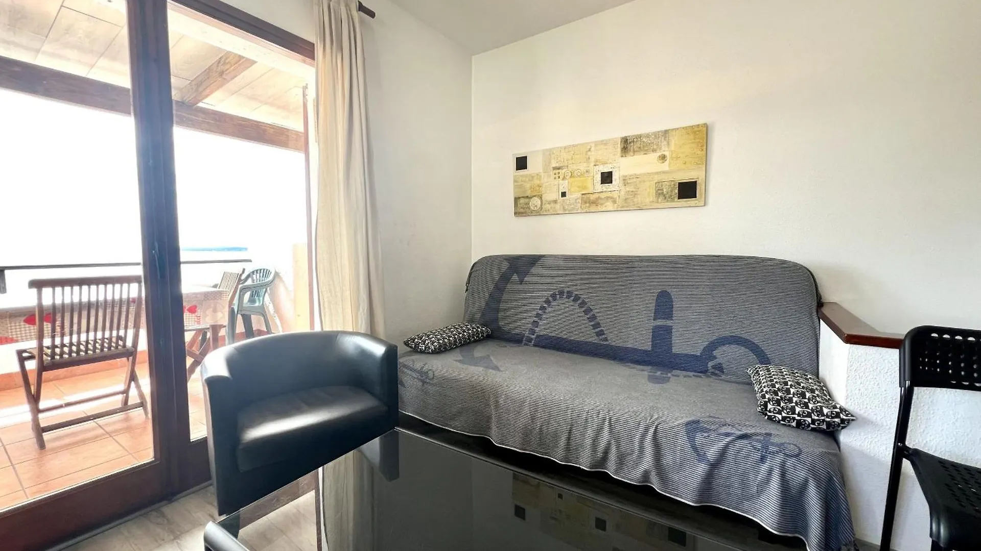 Bramer Villa Roses Spain