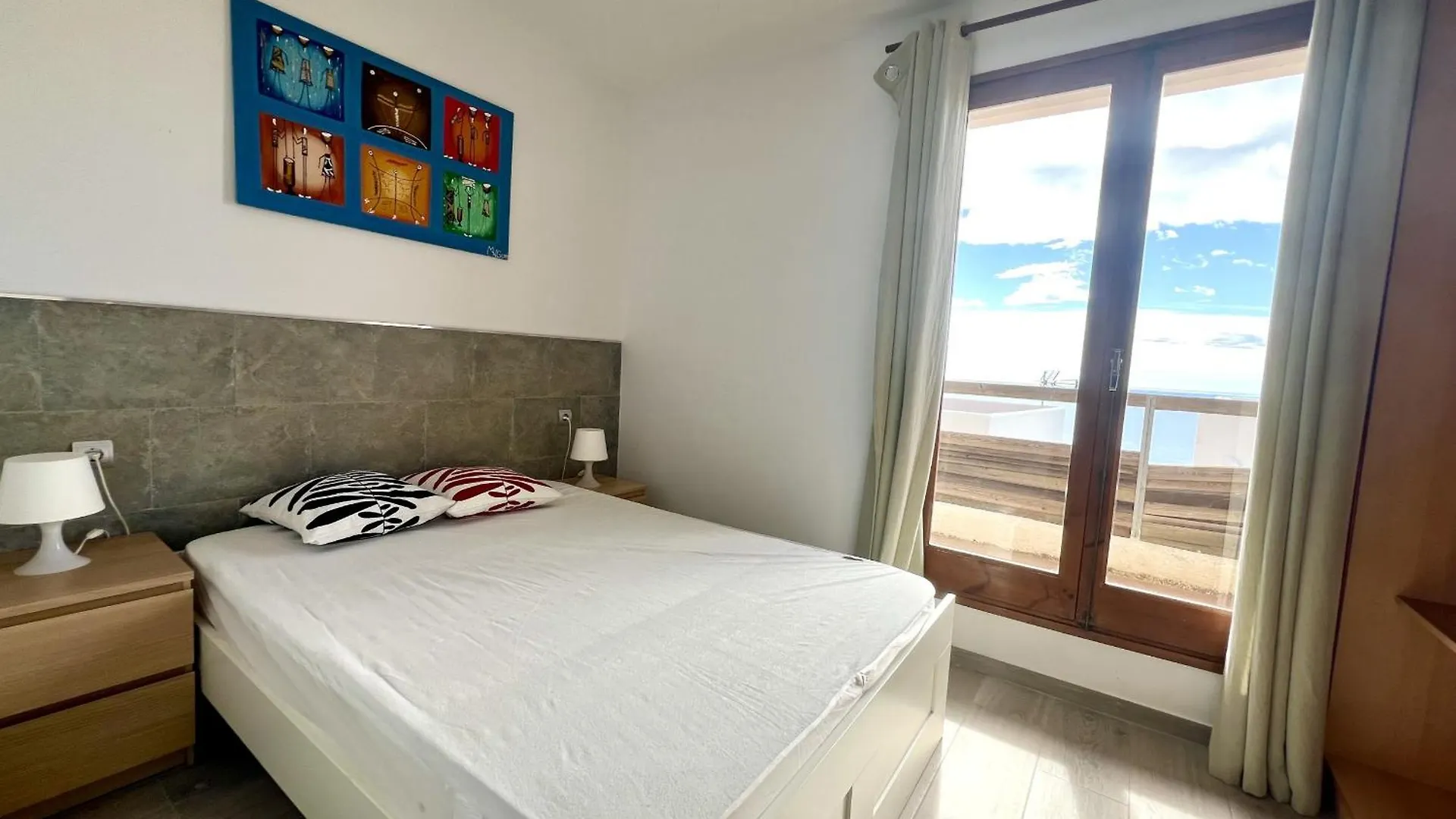 Bramer Villa Roses 0*,  Spain